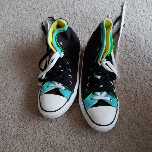 Black Multicolor Converse High Tops Size 8 - Picture 2 of 4